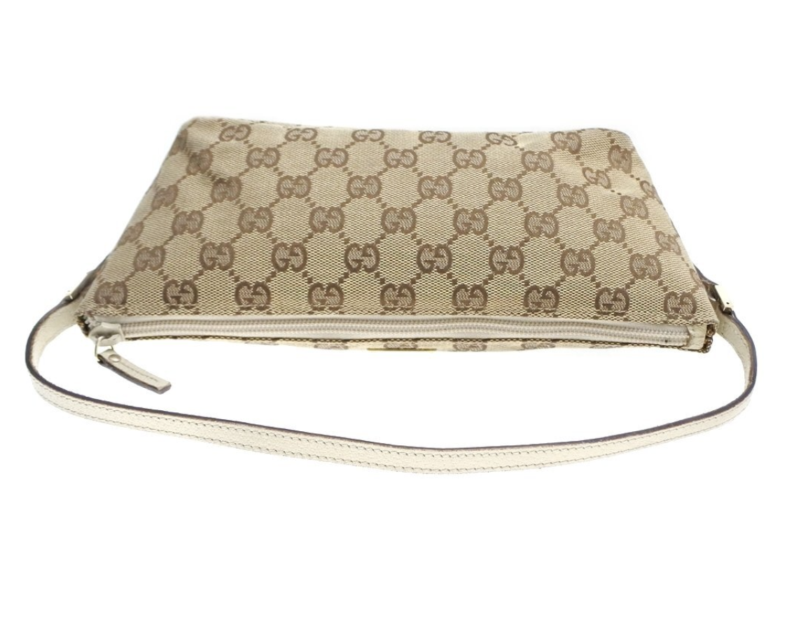Gucci Boat Bag Beige