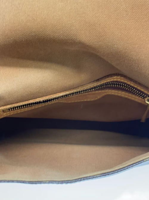 Louis Vuitton Looping