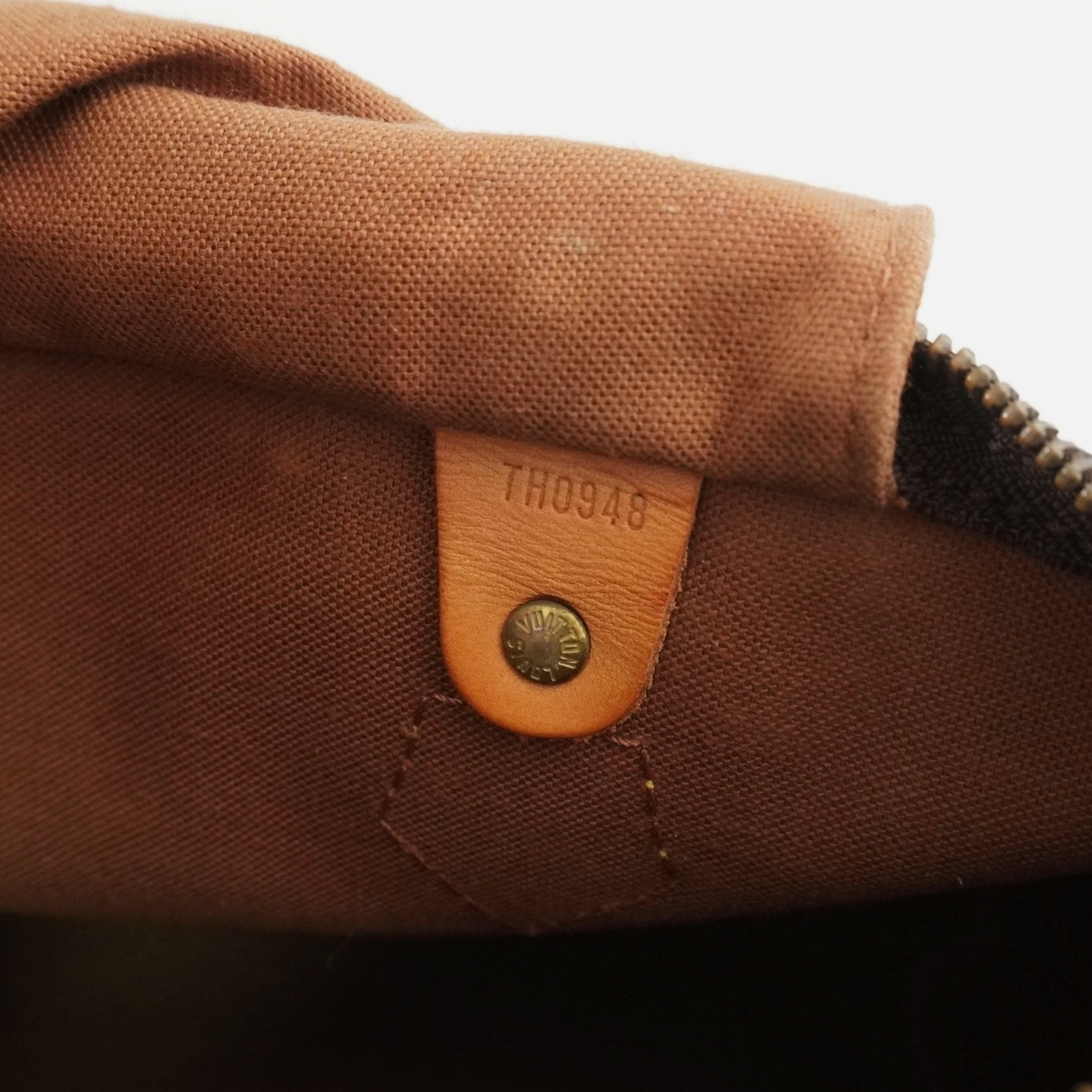 Louis Vuitton Monogram Speedy 30