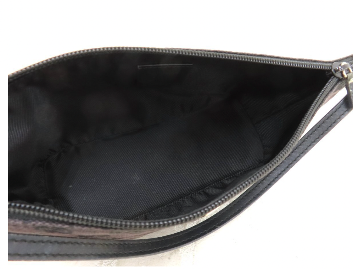 Gucci Boat Bag Black