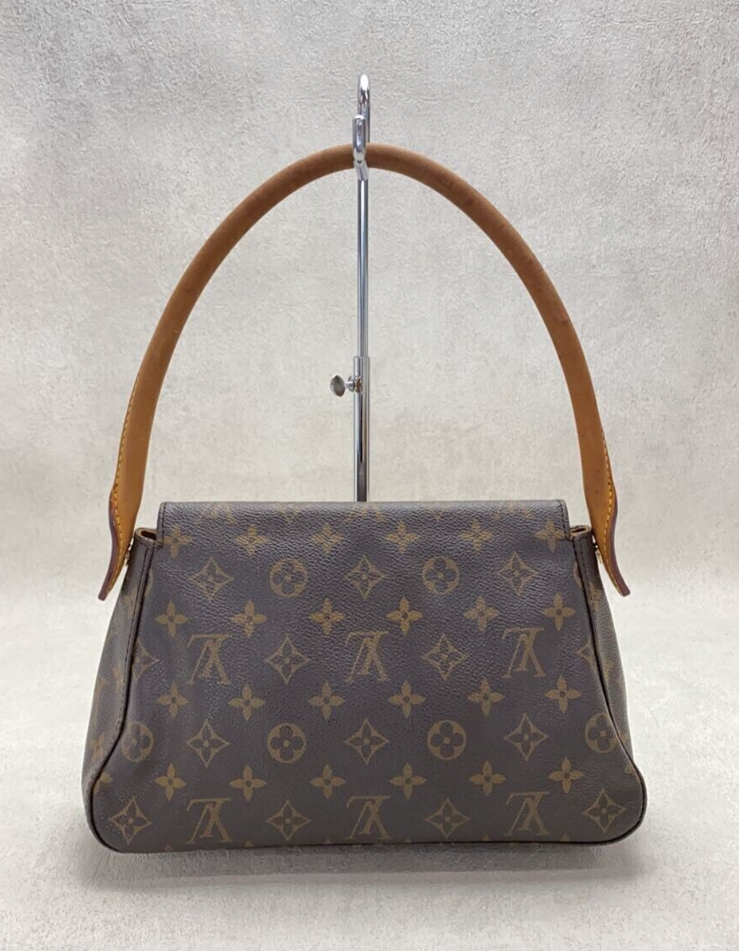 Louis Vuitton Mini Looping